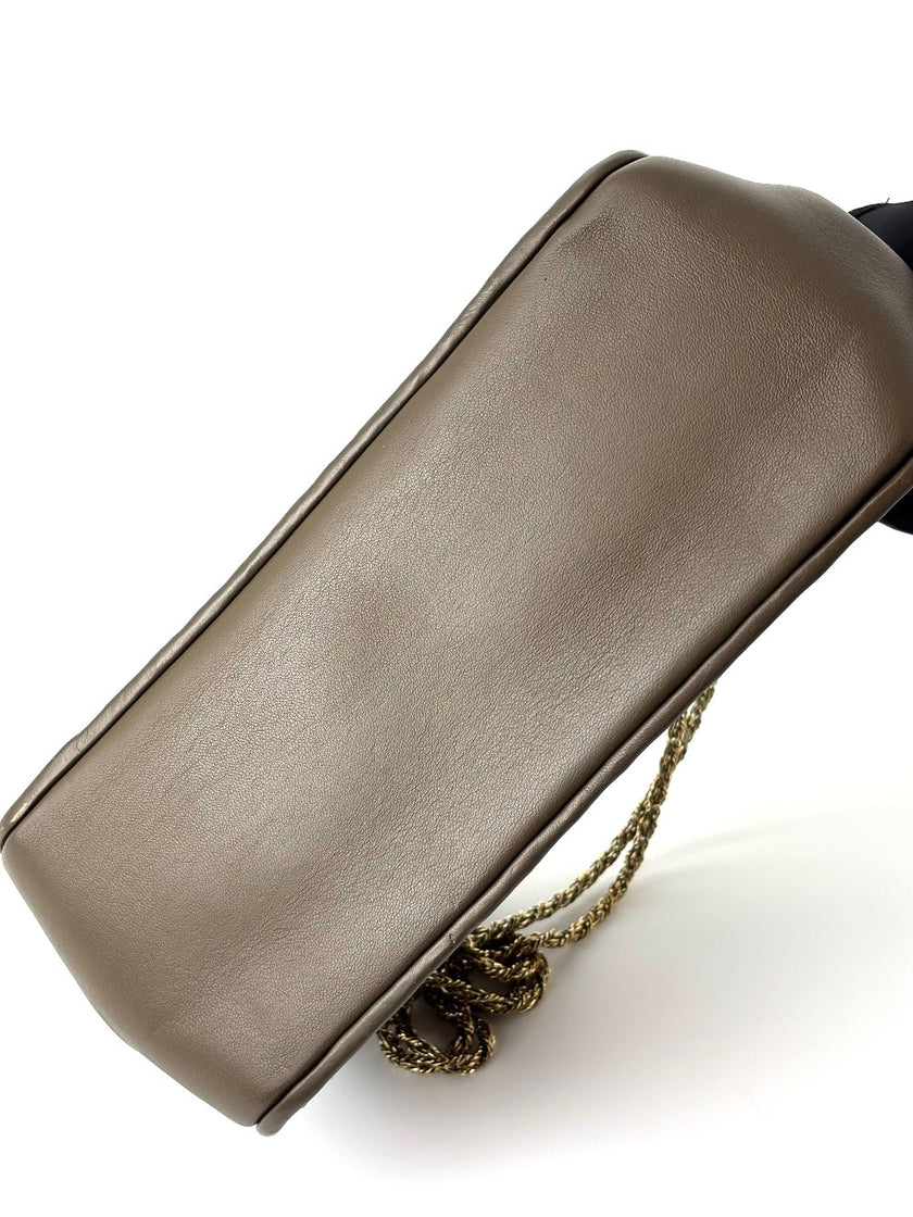 Preowned. Chloe Weaving Elsie Taupe Flap GHW|5993