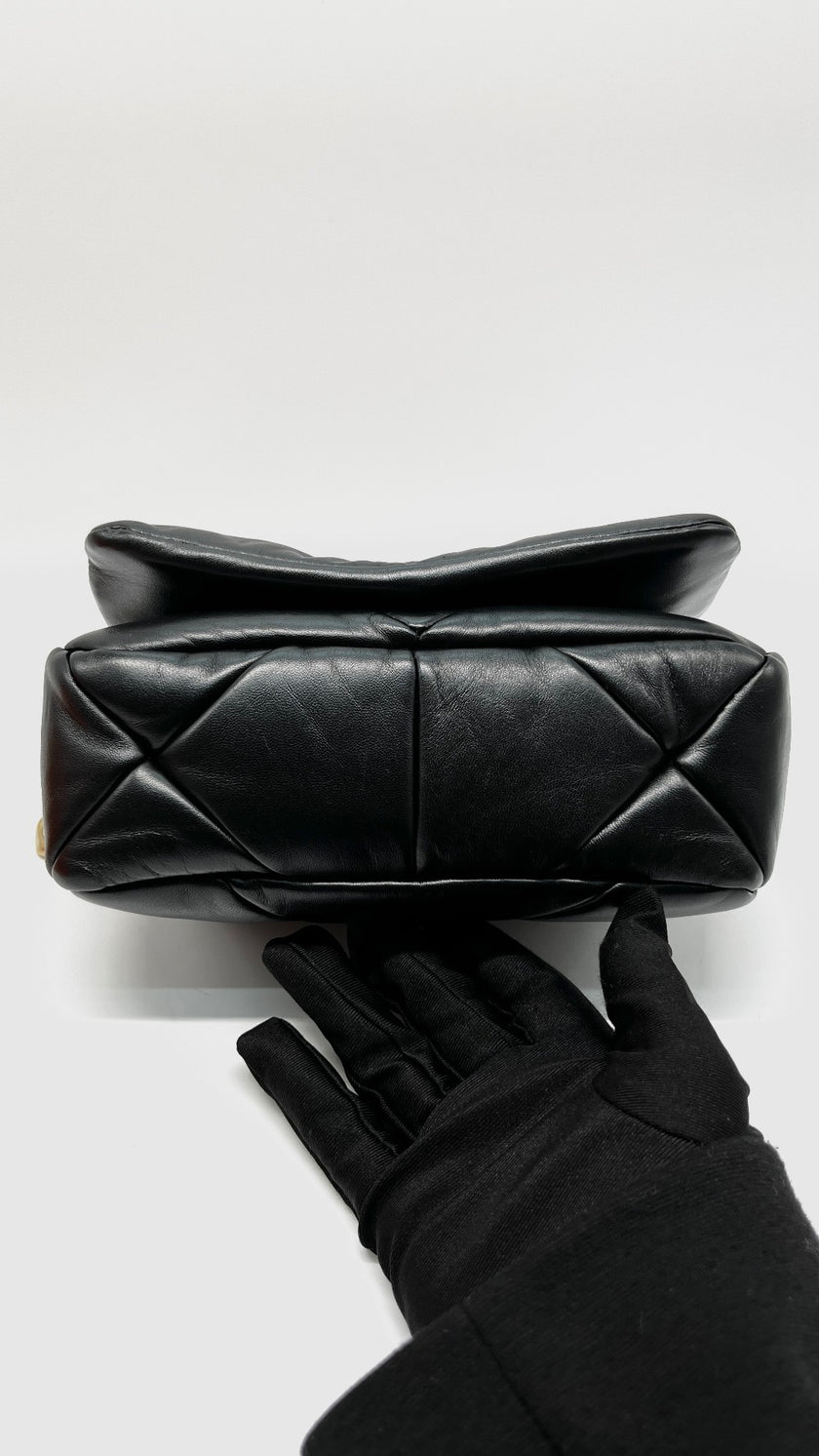 Like New. Prada 1BD292 Nappa Patch Nero Shoulder/Crossbody Bag|11301