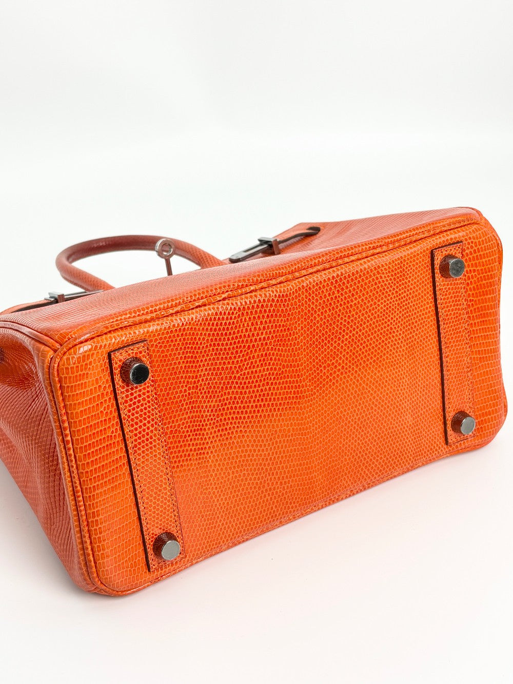 Preowned. Hermes Birkin 25 Lizard Tangerine PHW. J Square 30|3425