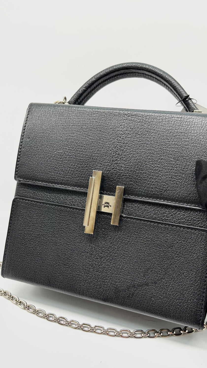 Preowned. Cinhetic Box 18 Chevre Black PHW. CSX007FS|11558