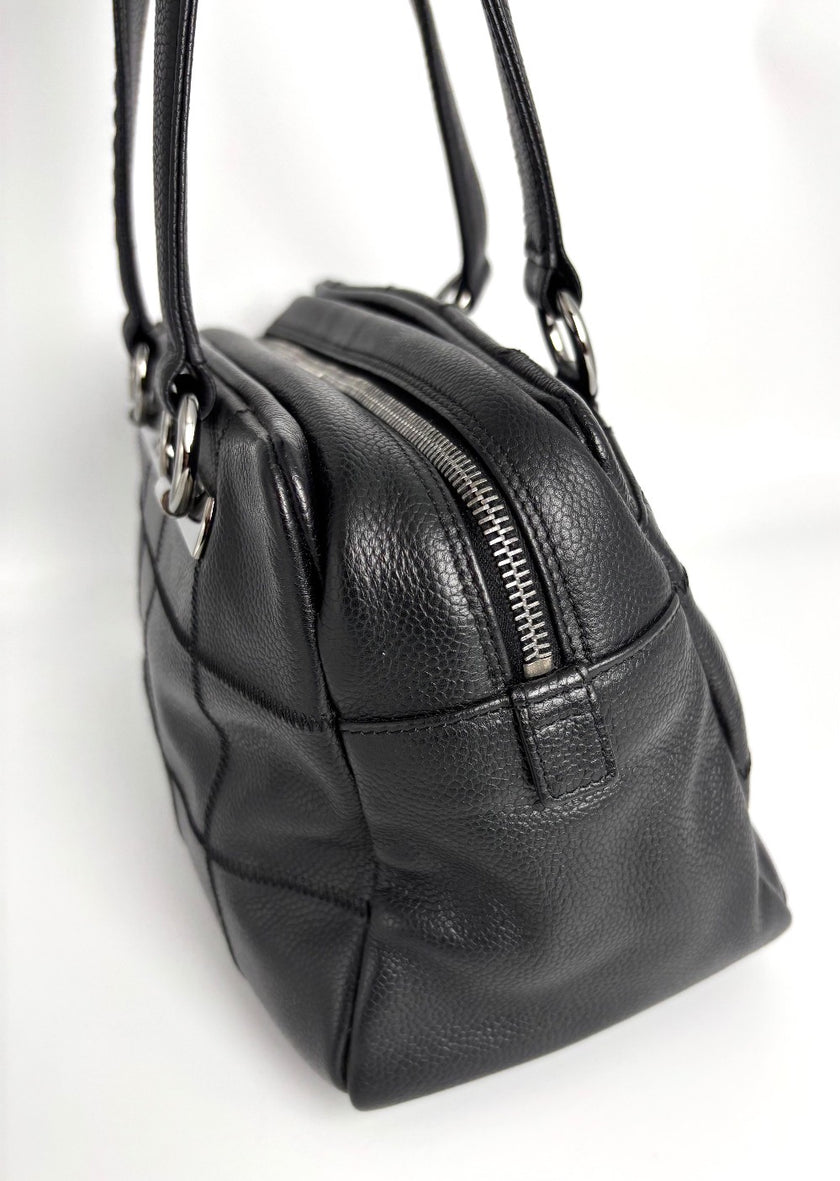 Preowned. Chanel Square Stitch Bowling Bag Black. 9701924|4054