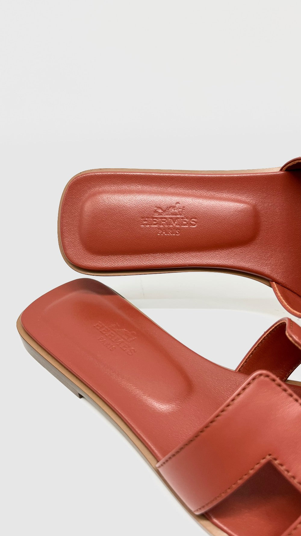 Brand New. Hermes Oran Sandals Rouge De Turin. 36.5|11600