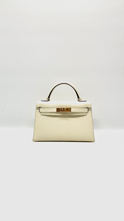Preowned. Hermes Mini Kelly Nata Epsom GHW. BMM719PY|13736