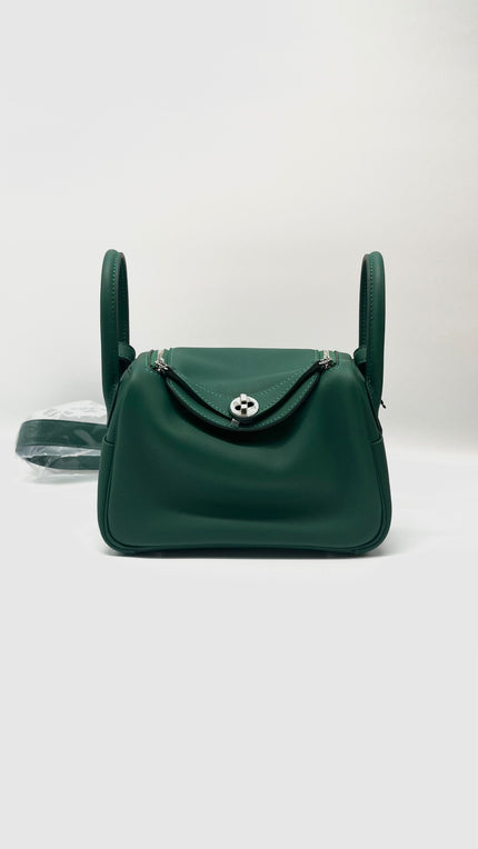 Preowned. Hermes Mini Lindy Veau Swift Vert Moyen PHW. KCT122ZC|6563