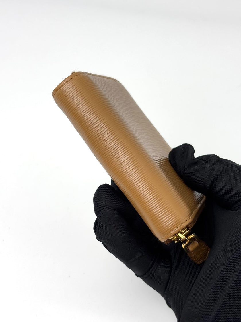 Preowned. Prada Zip Wallet Brown|7043