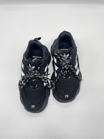 Preowned. Balenciaga x Adidas Triple S Sneakers for Kids Black & White. 29|10284