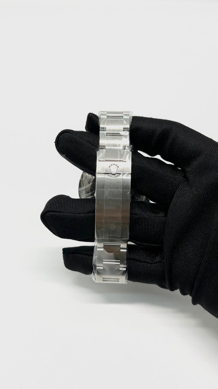 Brand New. Rolex Deepsea Sea Dweller Black Dial All Steel|14824