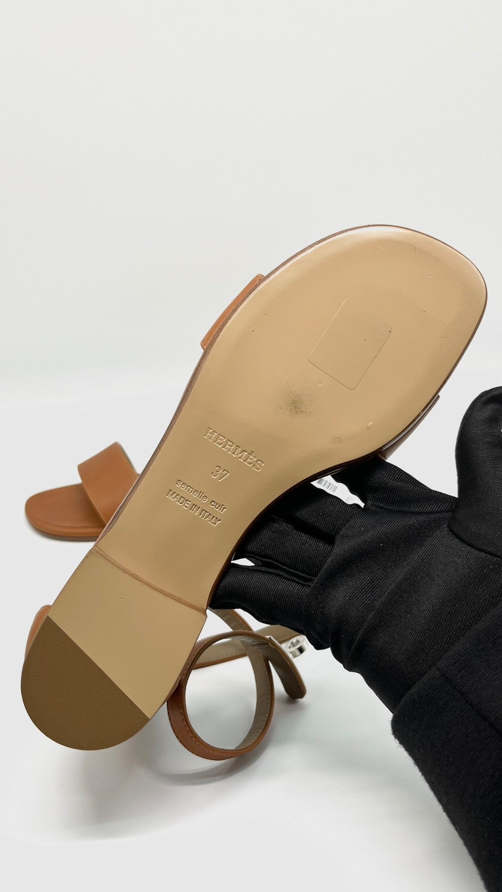 Brand New. Hermes Baia Sandals Gold. 37|5835