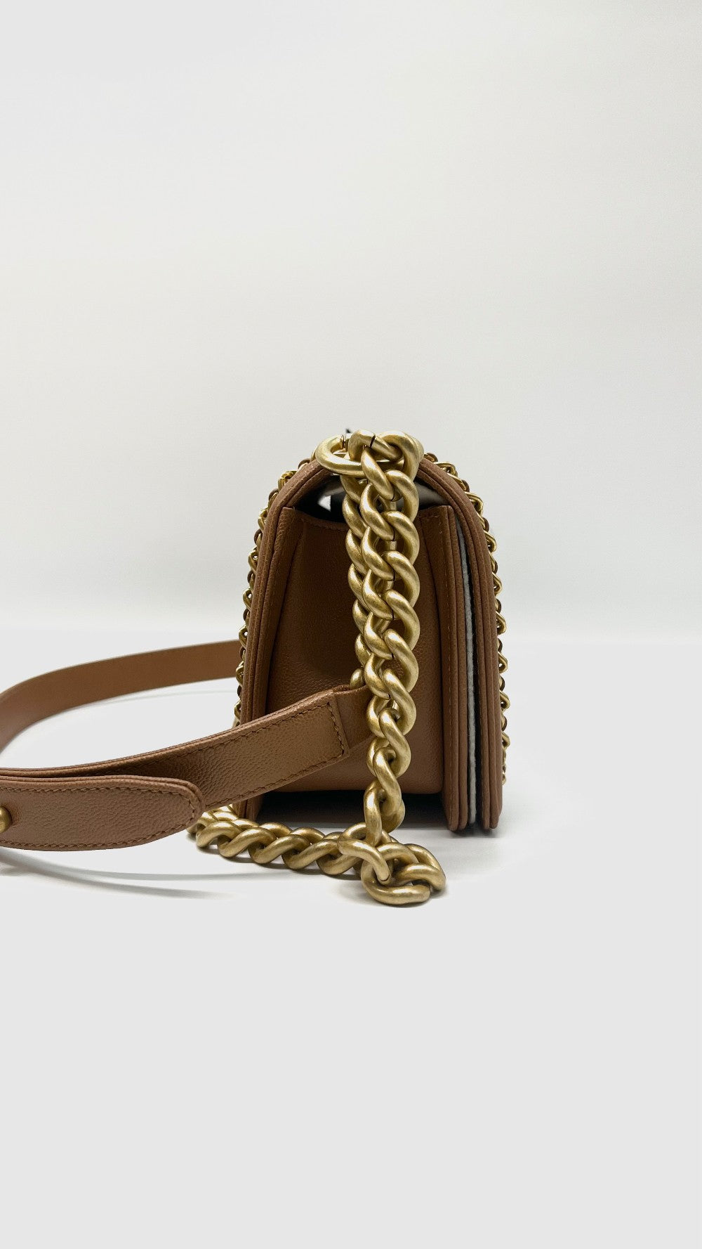 Brand New. Chanel Leboy Small Enchained Dark Beige Caviar GHW. E3K6C2JL|6550