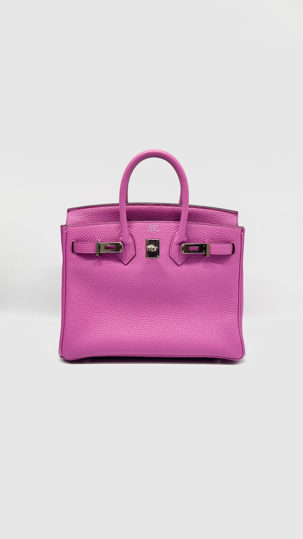 Preowned. Hermes Birkin 25 Magnolia Togo PHW. CPY529UG|10375
