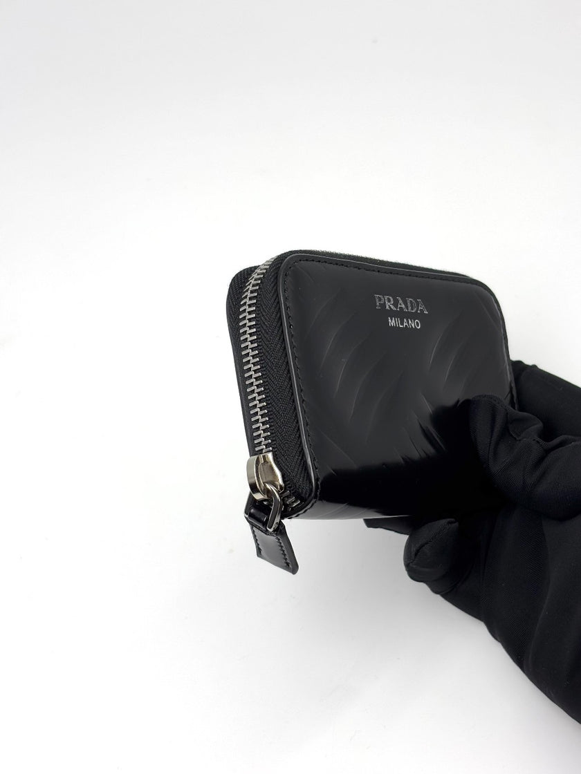 Brand New. Prada Zip Card Holder Black Calfskin|7218