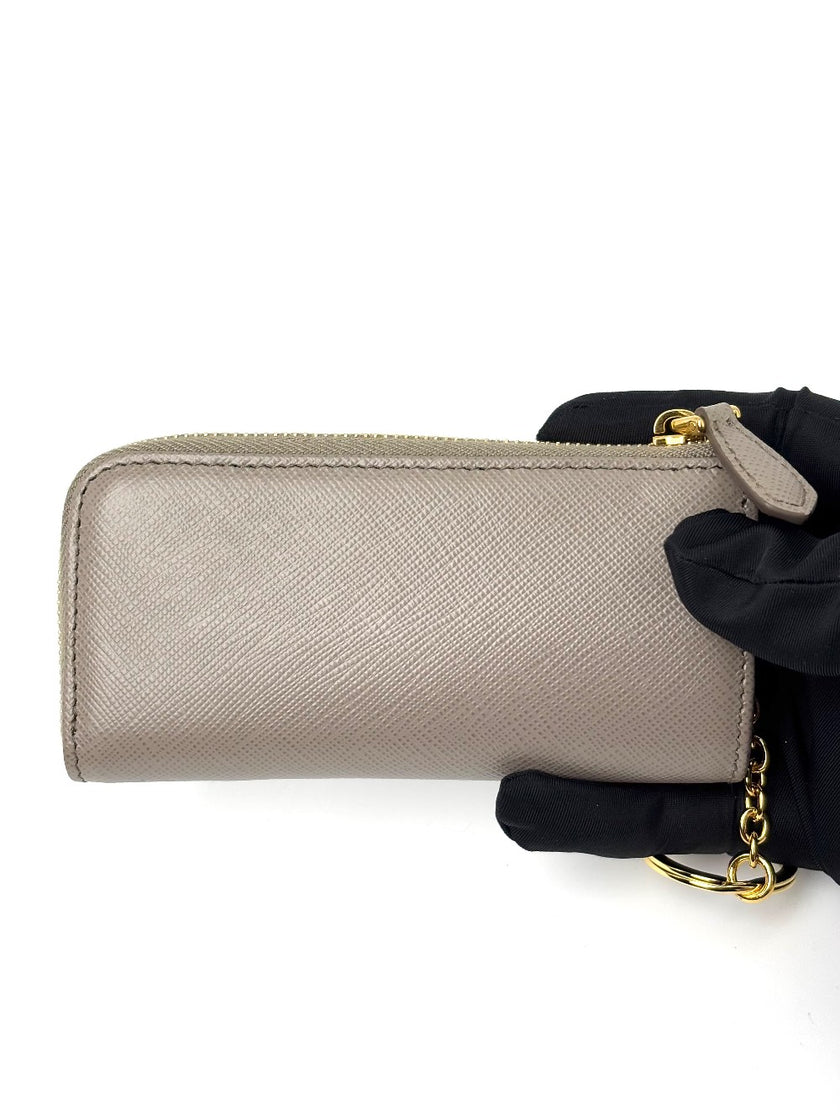 Brand New. Prada Zip Wallet Gray|7212