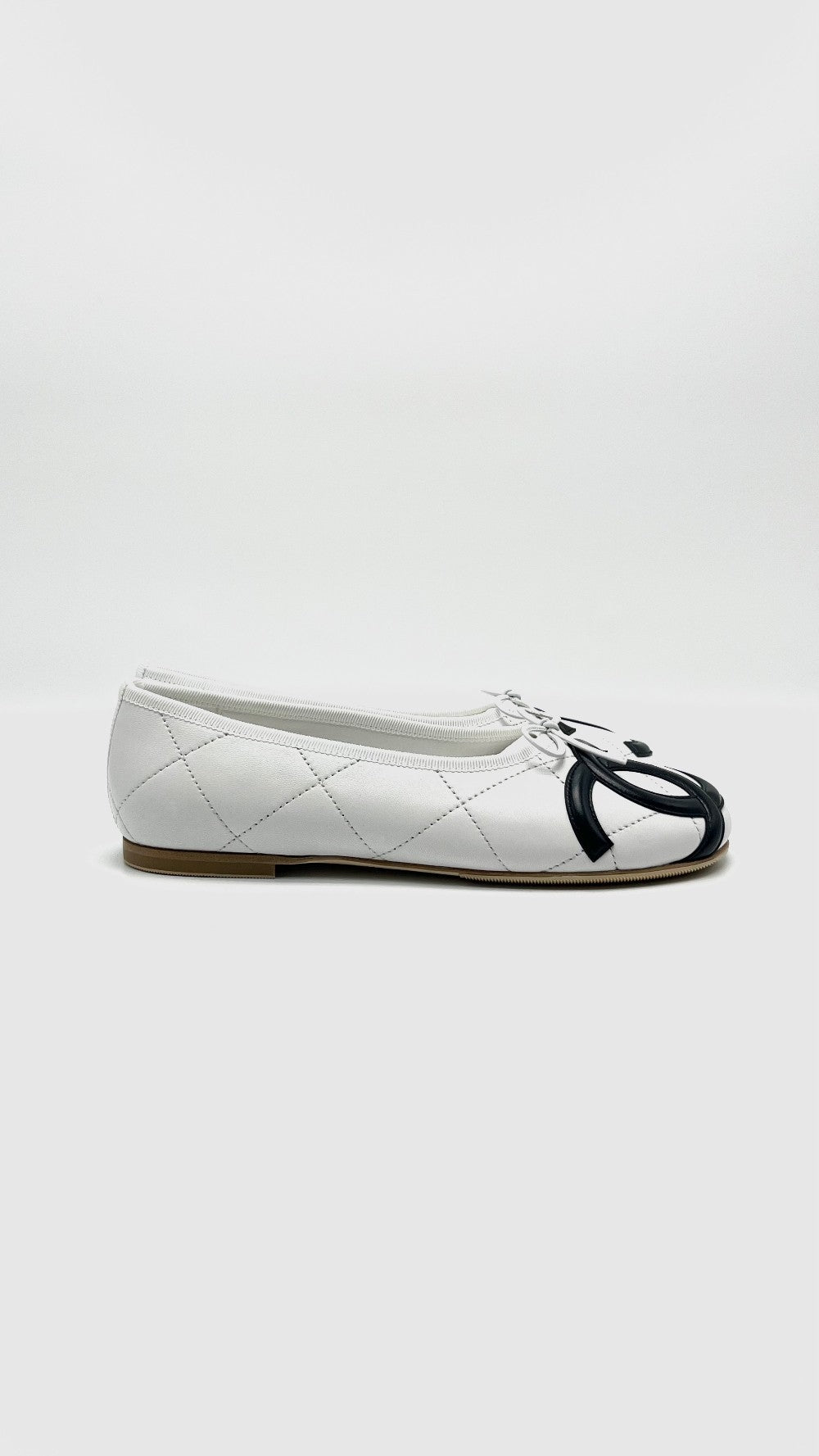 Brand New. Chanel Cambon Ballet Flats White/Black. 37C|16761