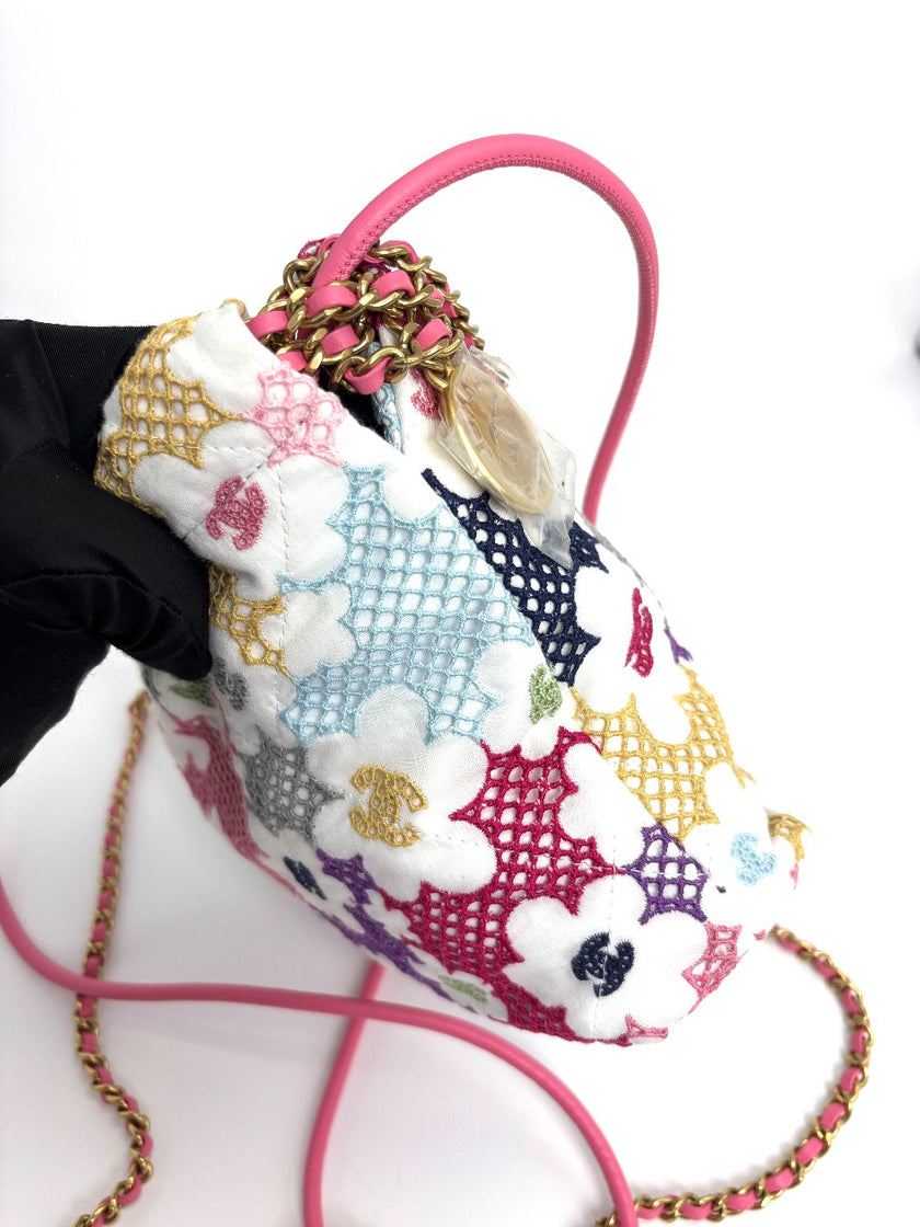Brand New. Chanel C22 Mini Floral. E3K3PN24|4078