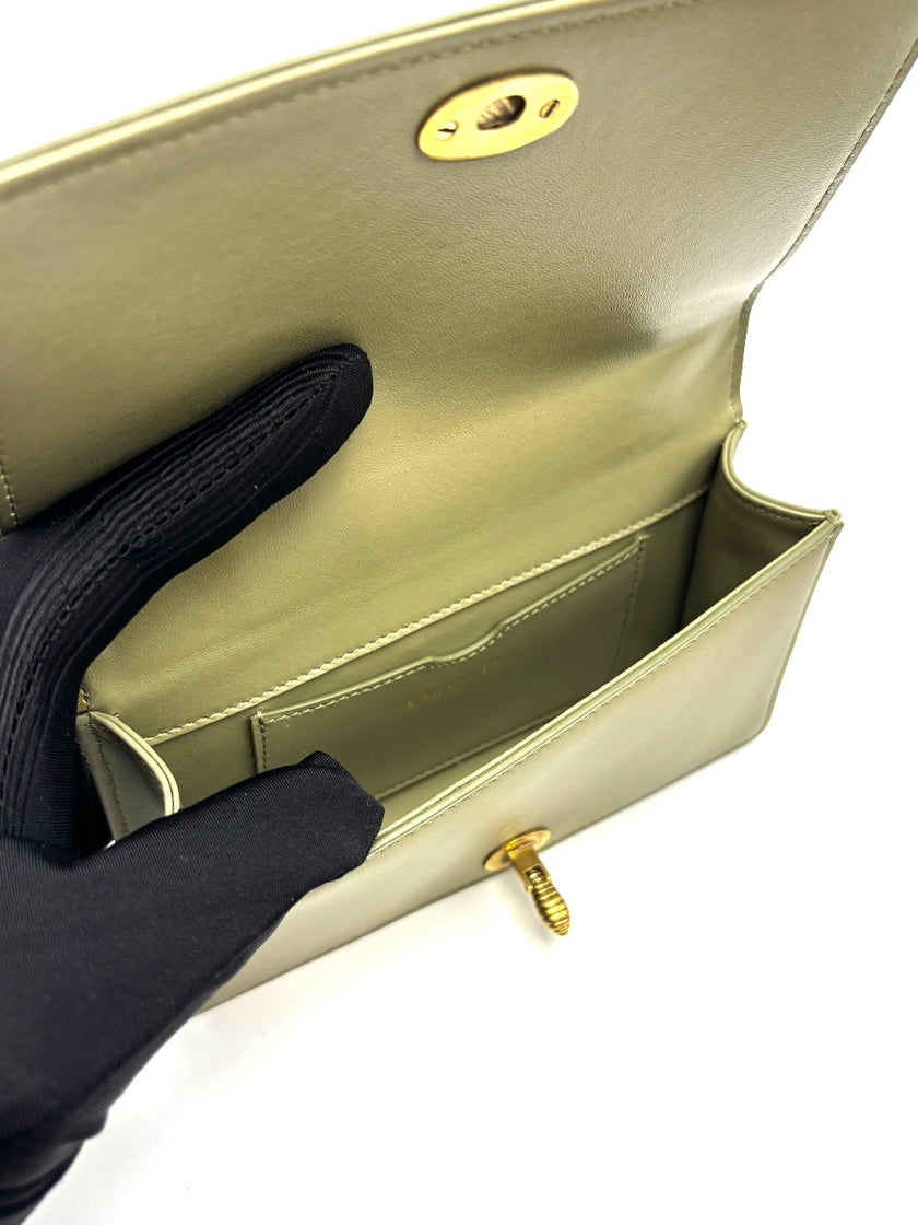 Preowned. Dior Abeille Clutch. 31MA1126|16998
