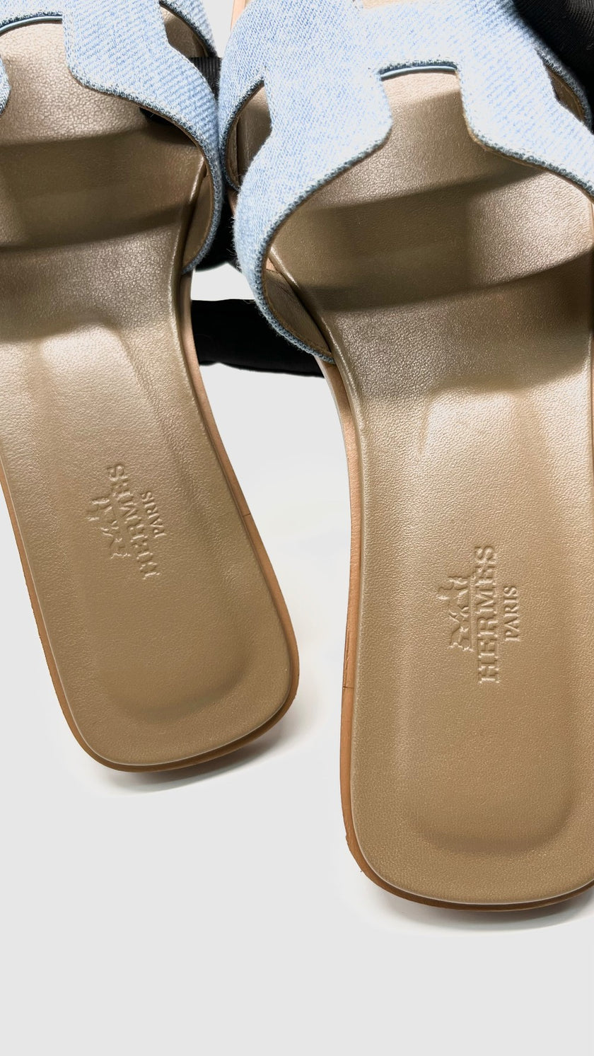 Brand New Hermes Oran Sandal Etoupe/Denim. 38|6875