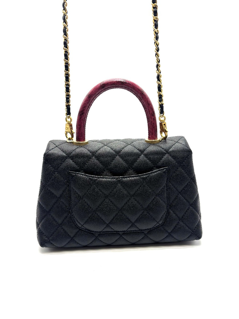 Preowned. Chanel Coco Handle Small Black Caviar Pink Python Handle. 26837080|17106