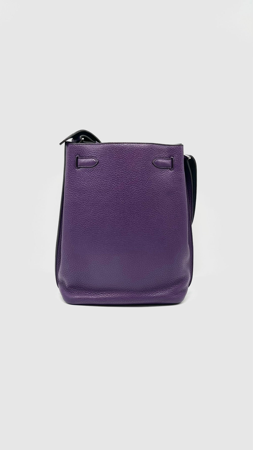 Preowned. Hermes So Kelly 22 Ultraviolet/Bleu Obscure Clemence PHW. Sqaure Q56|15024