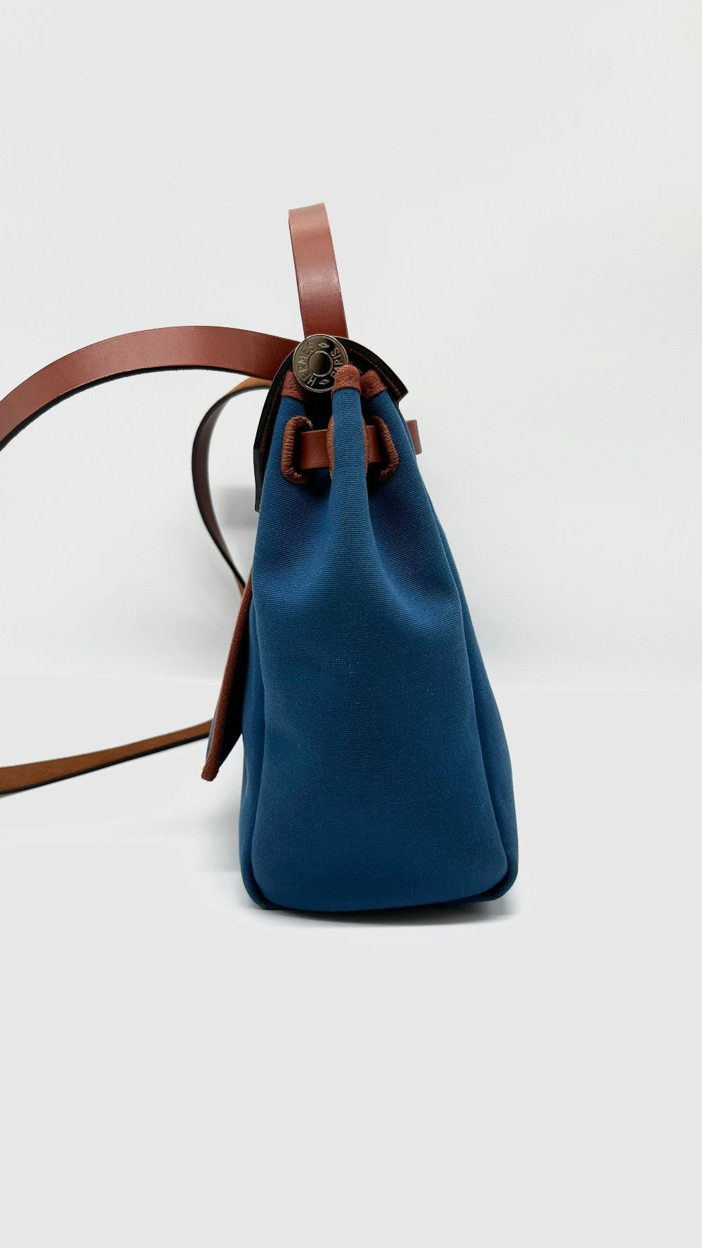 Preowned. Hermes Herbag 31 Canvas Blue France PHW. TS007AU|5357