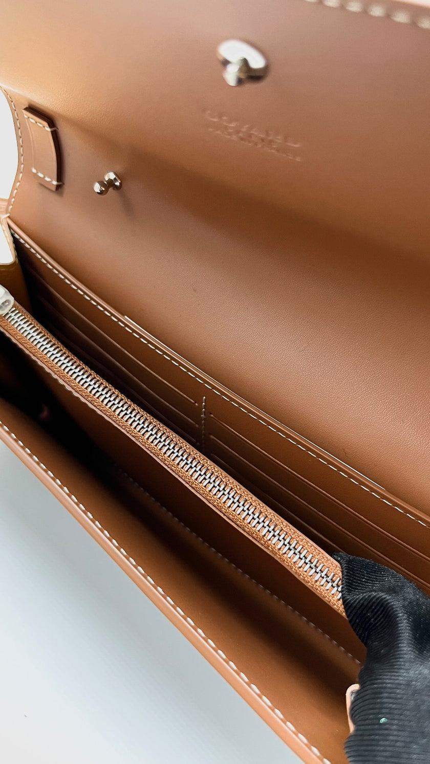 Brand New, Goyard Portefeuille Pochette Tan. CHN020253|5056