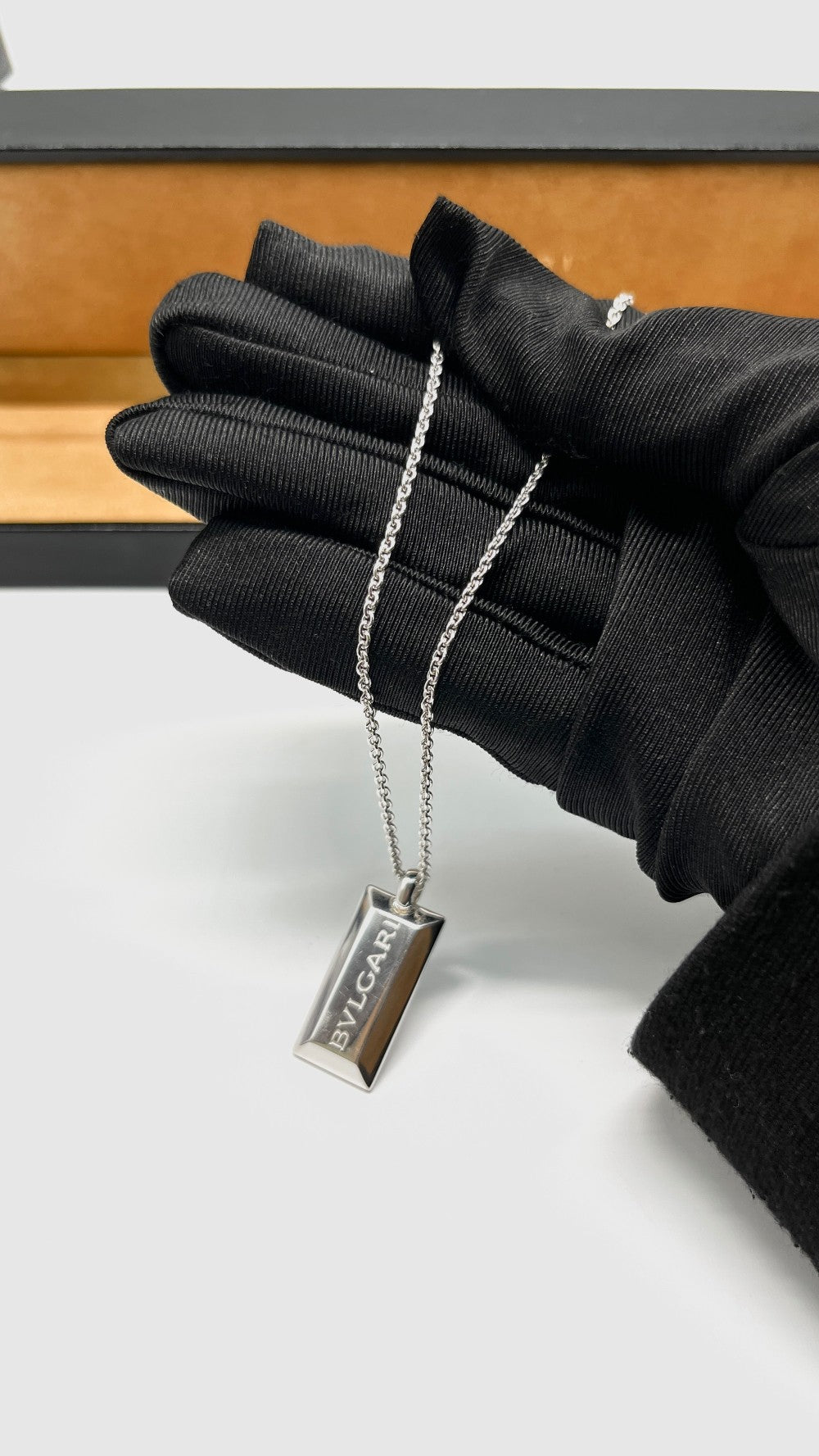 Preowned. Bvlgari Ingot Bar Pendant Necklace WG 18K|11327