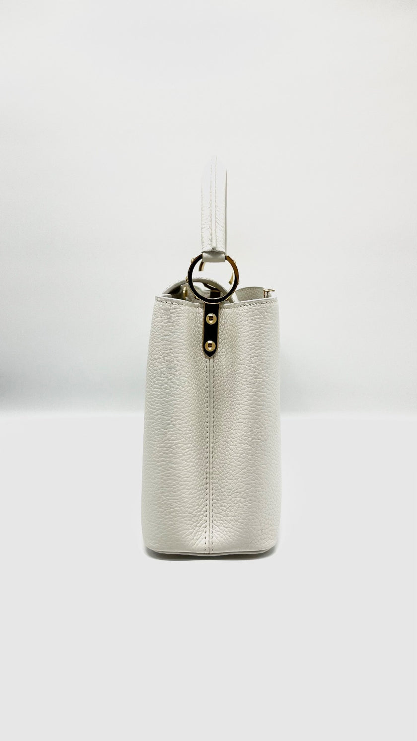 Preowned. LV Capucines BB Snow GHW. MCHIP|7899