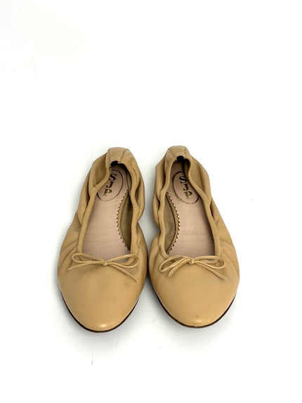 Preowned. Sjp Flats Beige. 41|11005