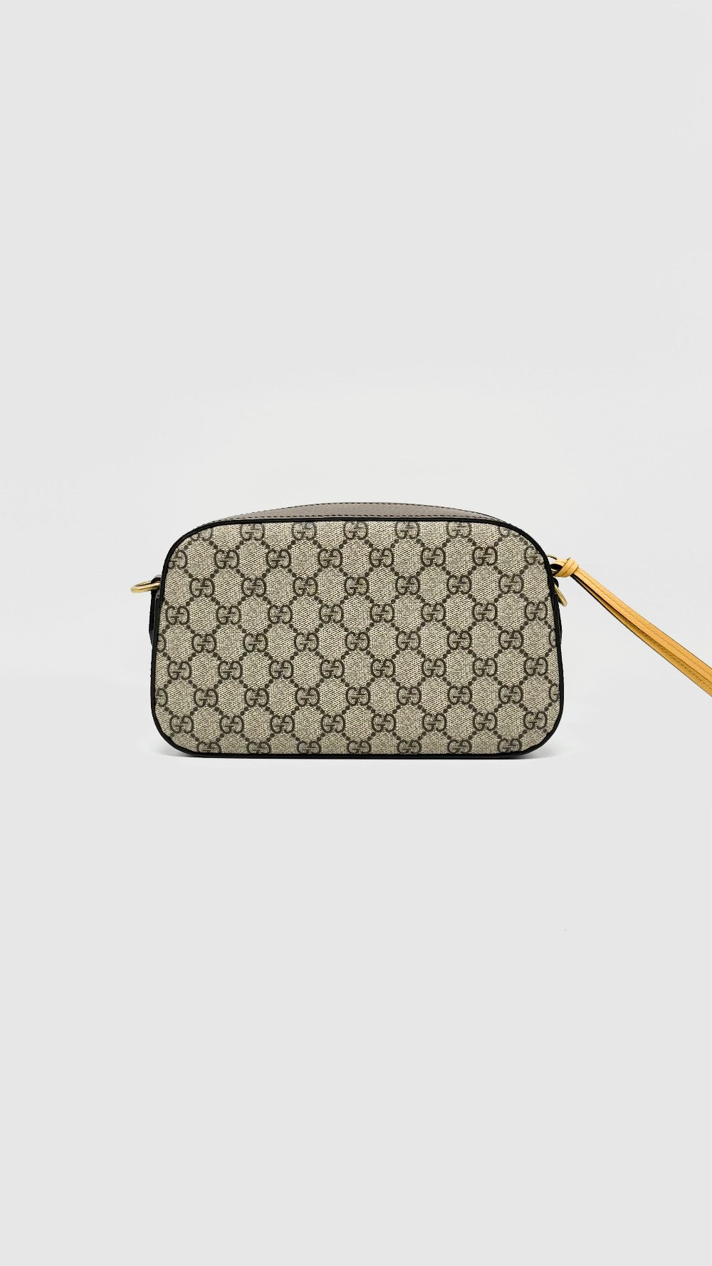 Like New. Gucci Neo Vintage GG Supreme Camera Bag Monogram Brown GHW|14915