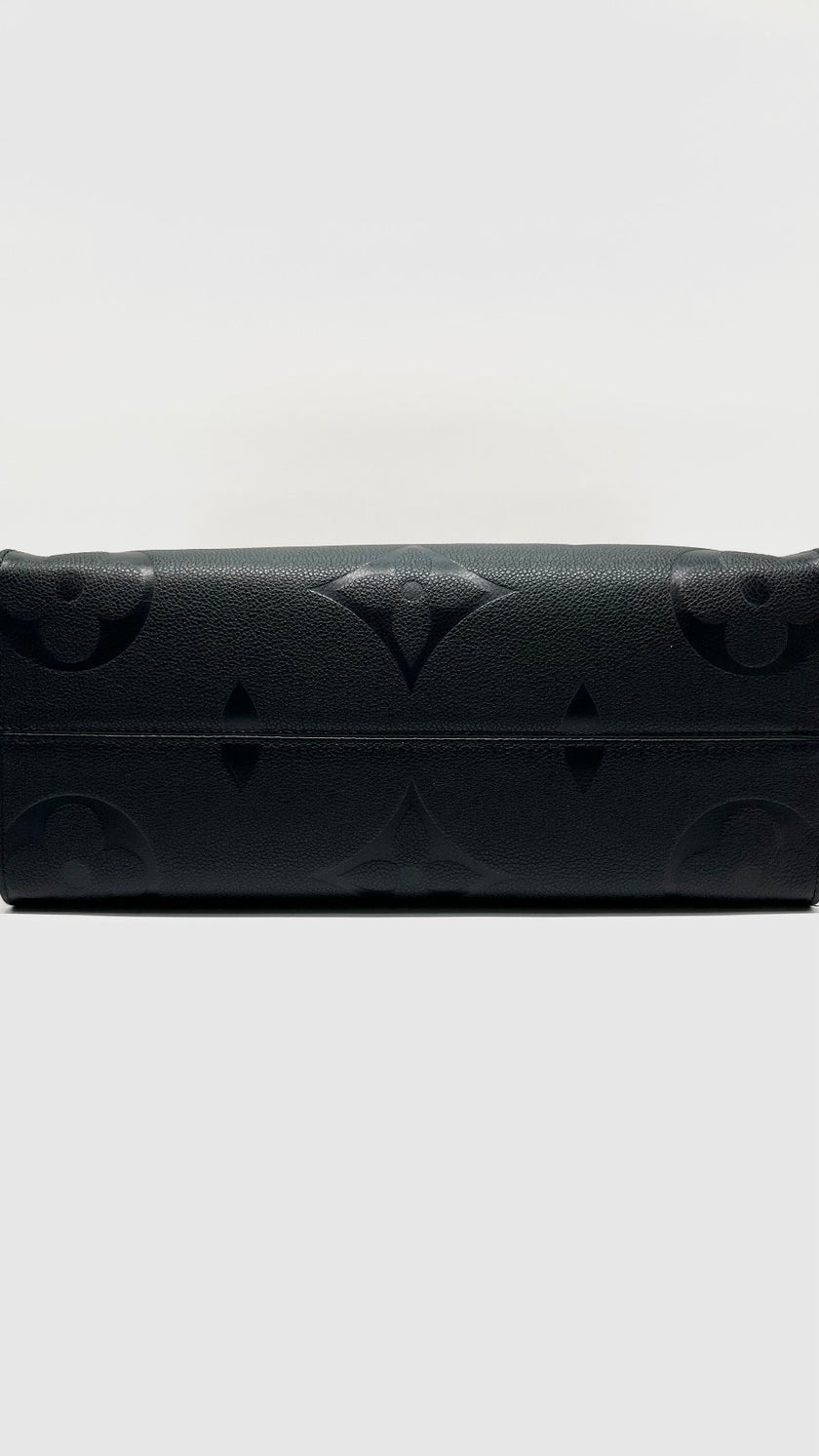 Preowned. LV On The Go MM Black Empriente. MCHIP|8565