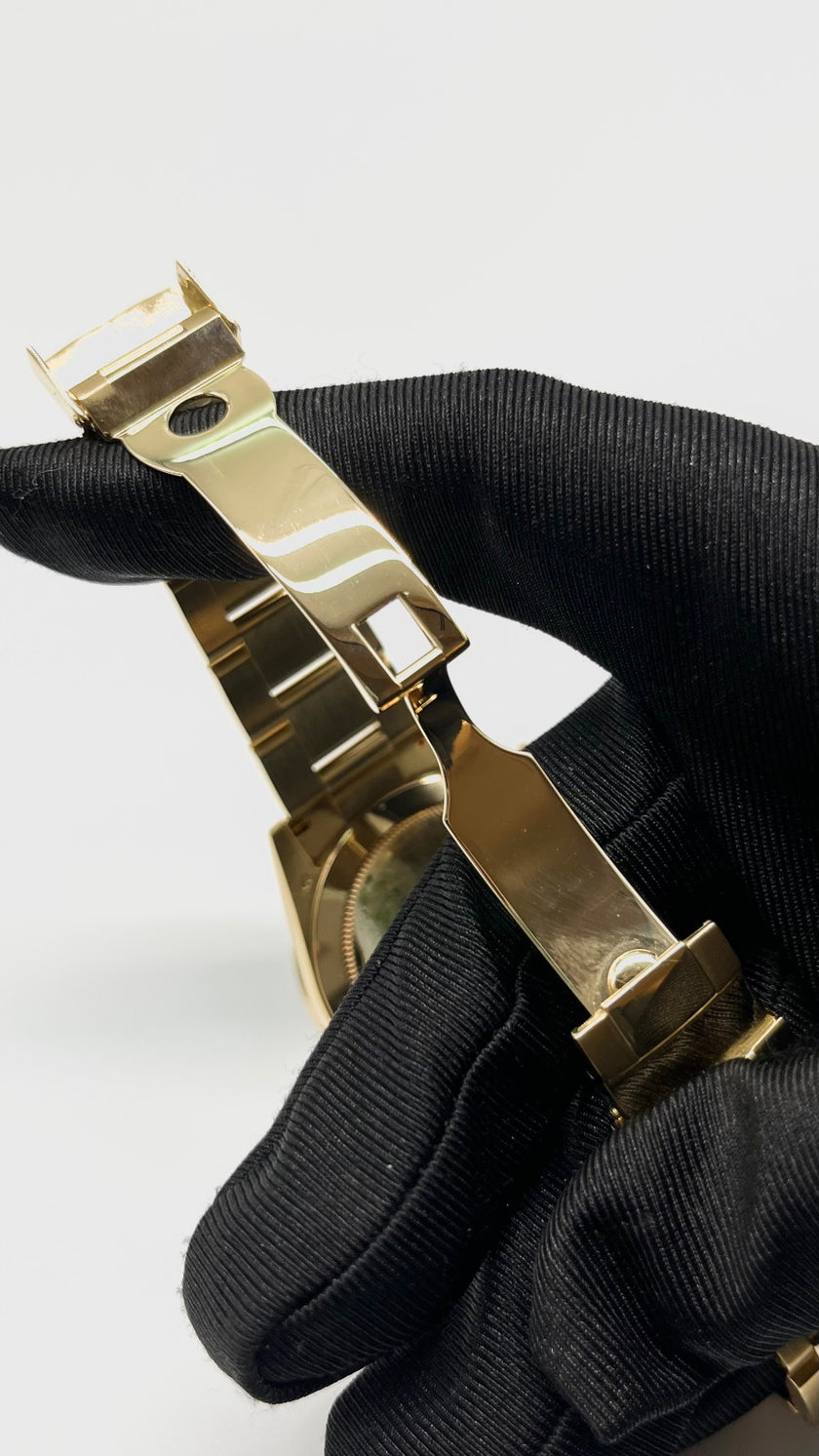 Preowned. Rolex Daytona Paul Newman Solidgold 2001 40mm 11.5 Links|5664