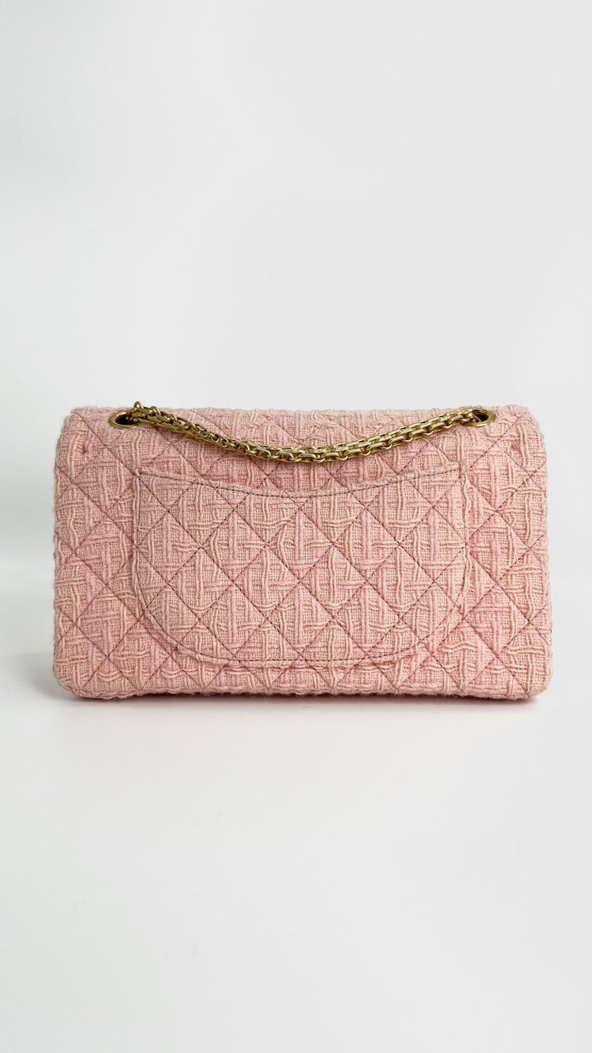 Like New. Chanel Small Reissue Tweed Pink. 23169035|4193