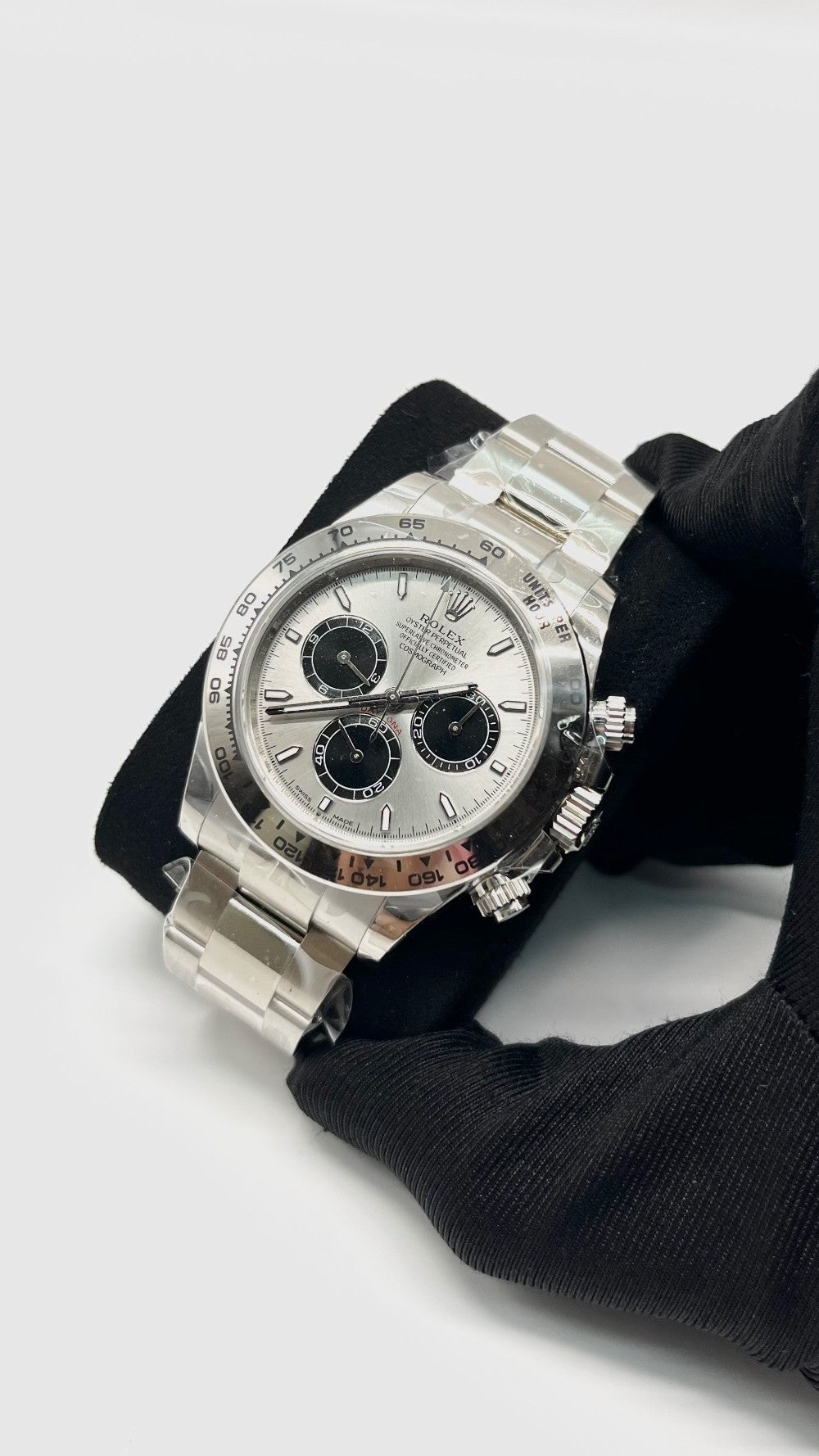 Brand New. Rolex Daytona Ghost Full White Gold Oyster Bracelet 2025 12. 5 Links 40 MM|14375