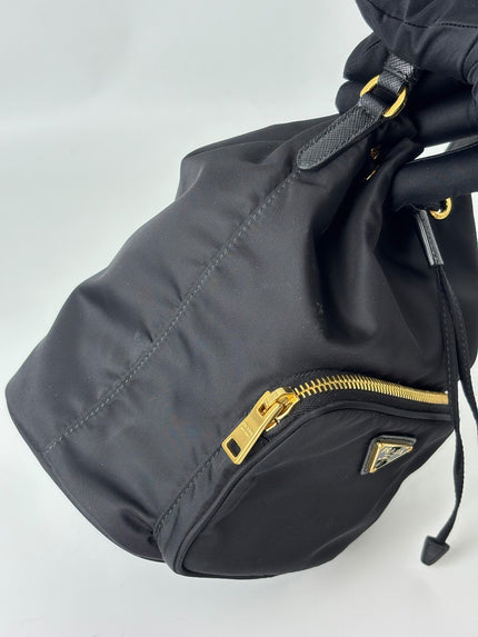 Preowned. Prada Re Nylon Bucket Black. 42|5958