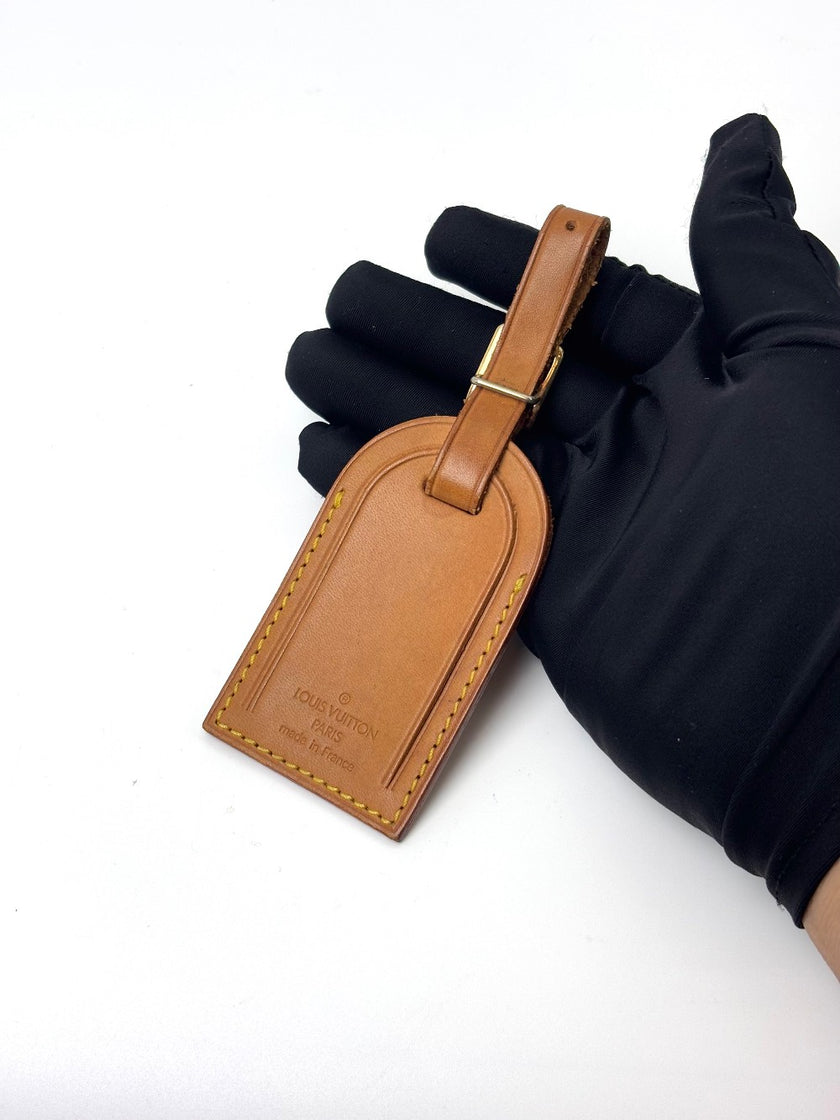 Preowned. LV Bag Tag|6805