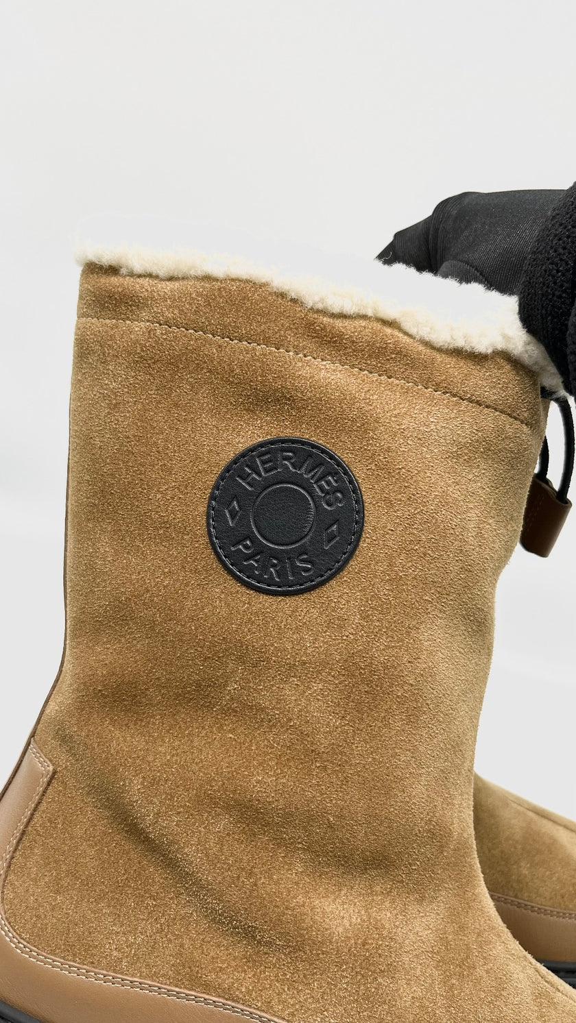 Brand New. Hermes Ankle Boots Brown. 38|6910