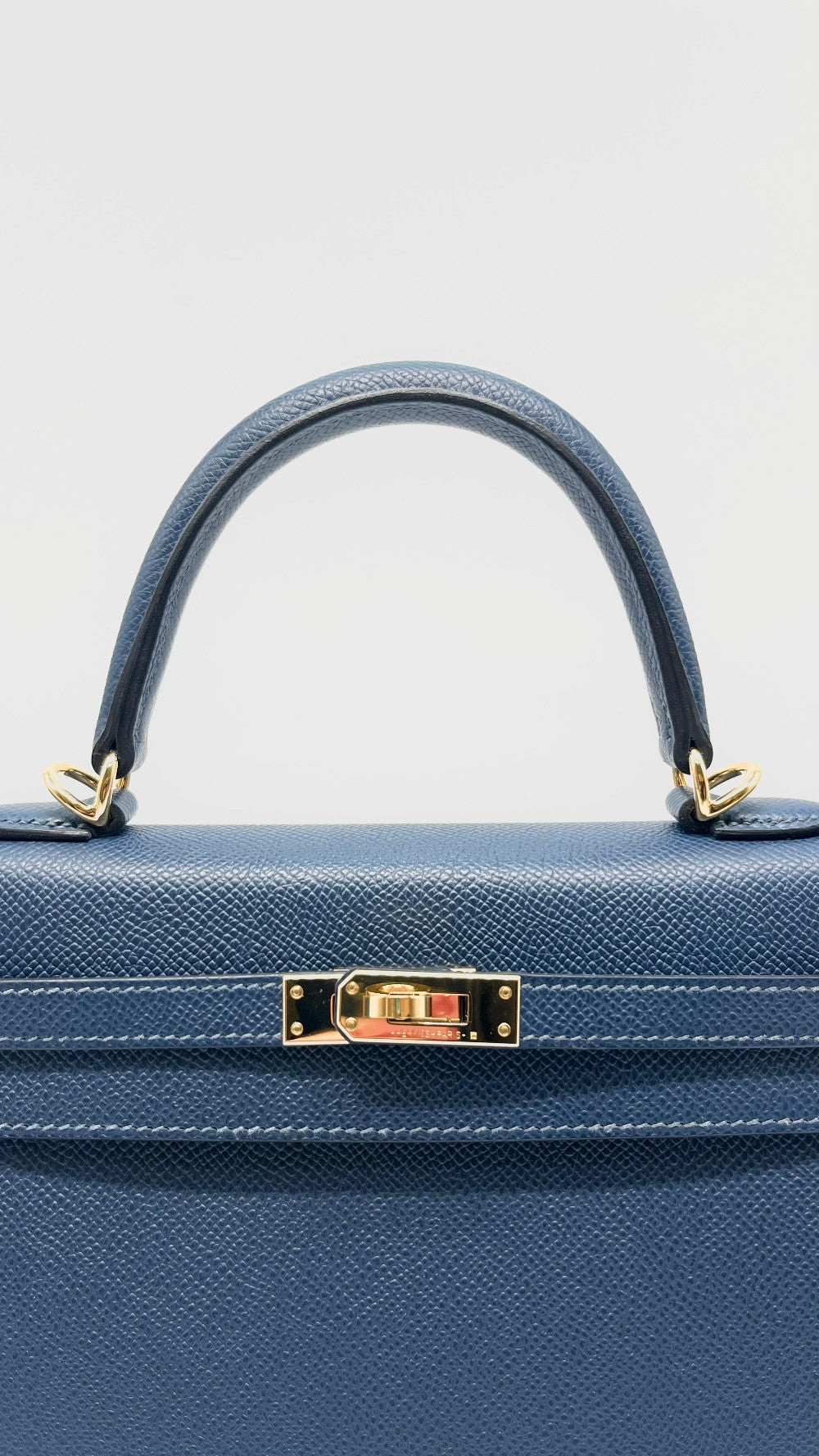 Like New. Hermes Kelly 25 Bleu De Prusse Epsom Sellier GHW. WHA469KY|8272