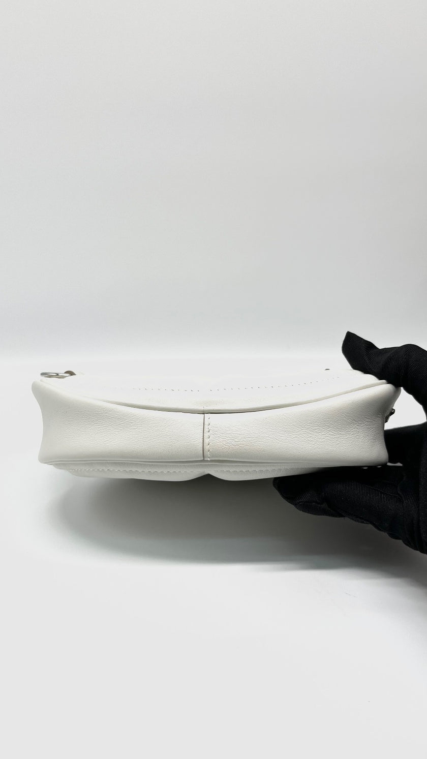 Brand New. Hermes Loop Beltbag Blanc. BAM002UH|11743