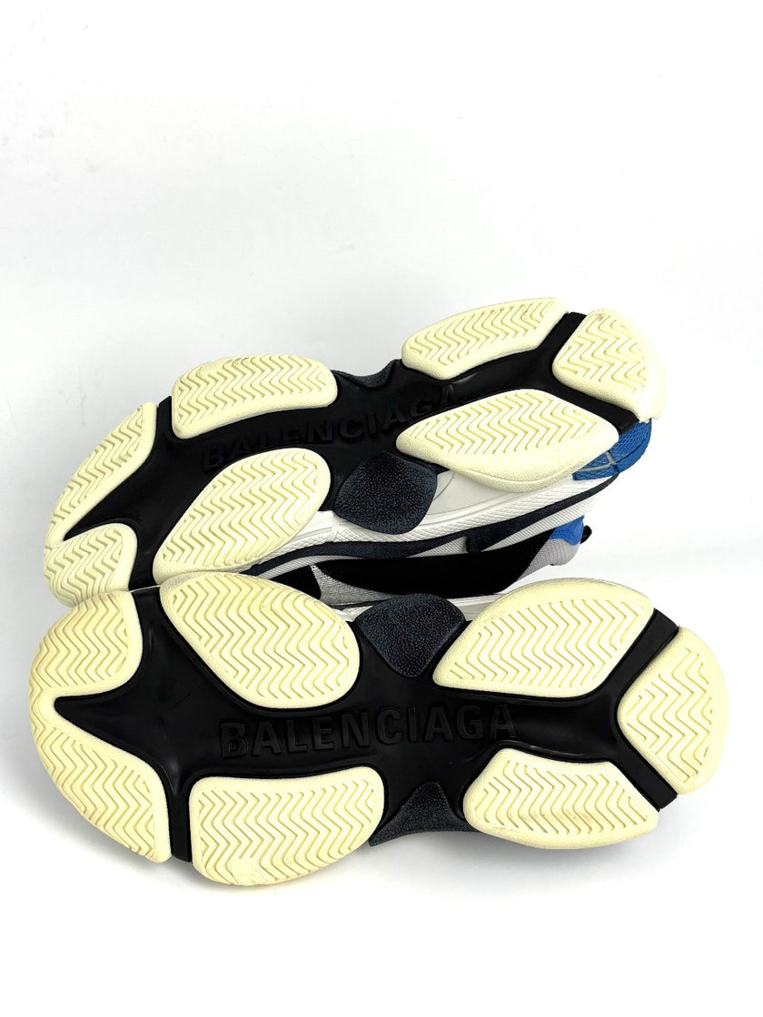 Unused. Balenciaga Triple S Sneakers Blue/White. 36|8721