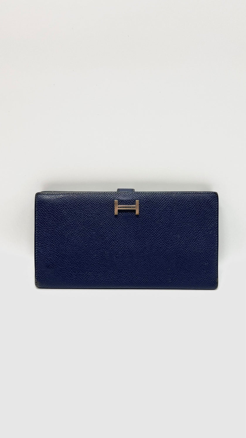 Preowned. Hermes Bearn Long Wallet Blue Sapphire PHW. XTI002DK|9429
