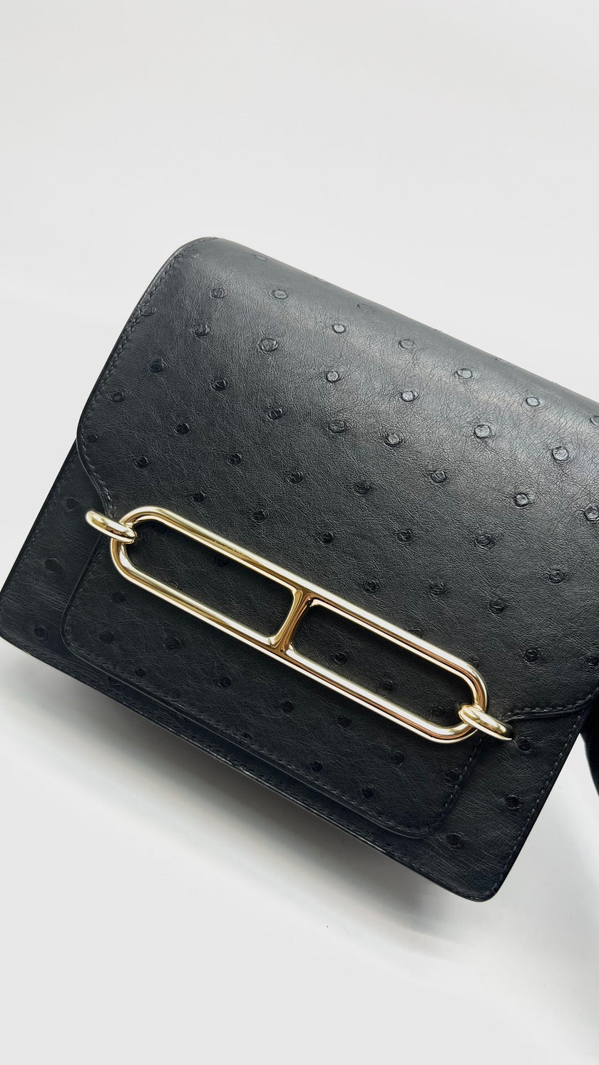 Preowned. Hermes Roulis 18 Black Ostrich GHW. ZST468ZI|15600