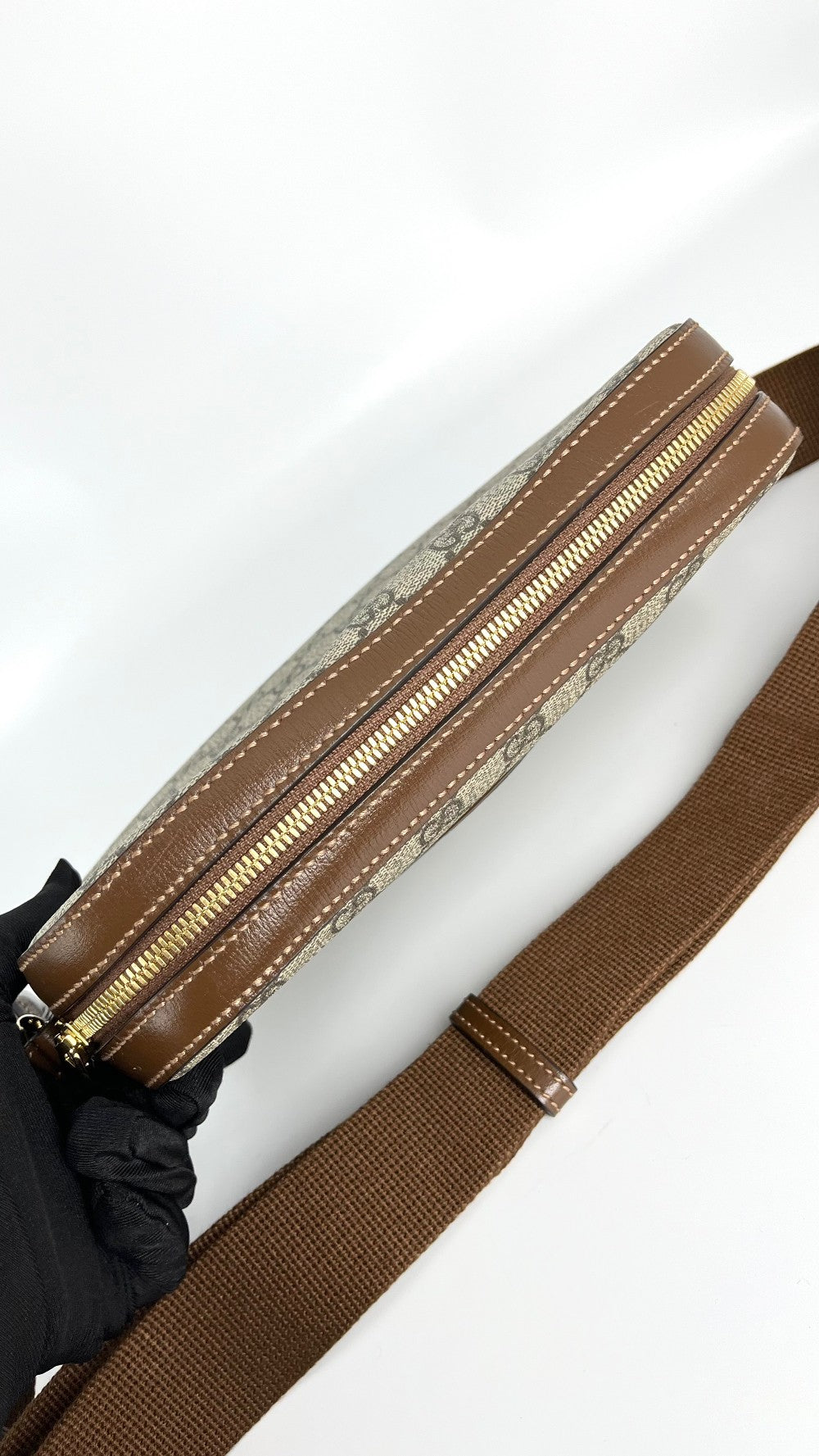 [SALE] Like New. Gucci Interlocking G Messenger Brown Bag|4740