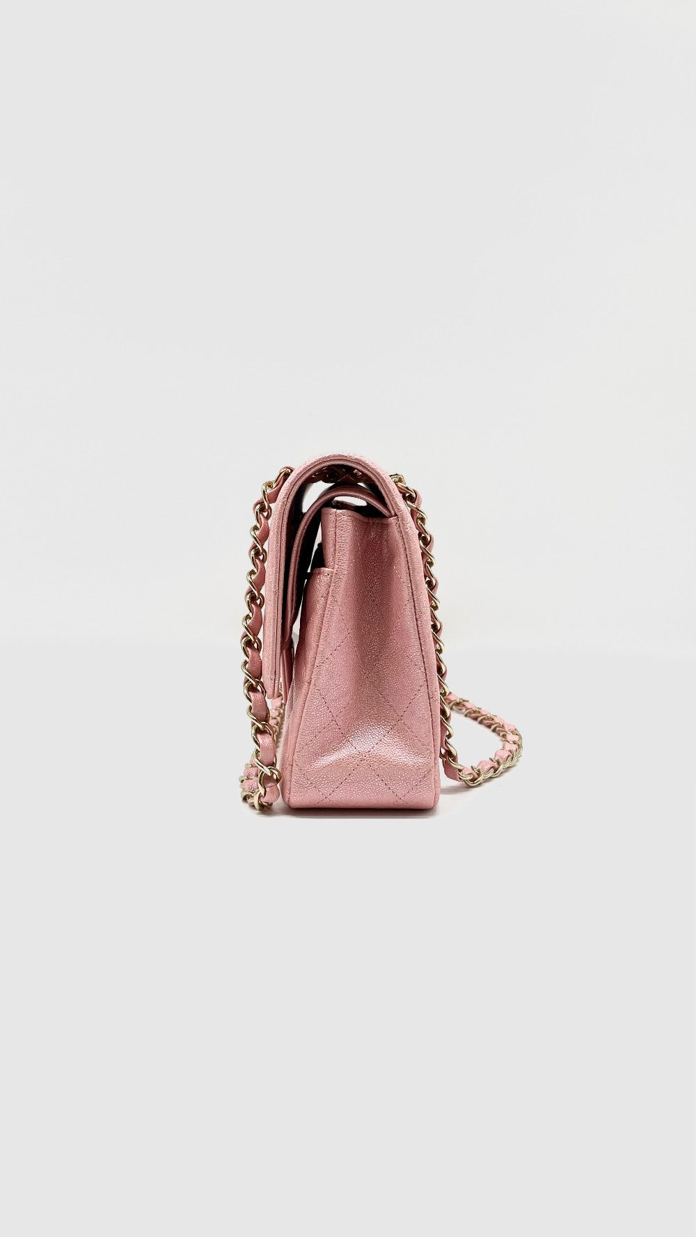 Like New. Chanel Medium Double Flap Caviar Iridescent Pink GHW. 27969345|12228
