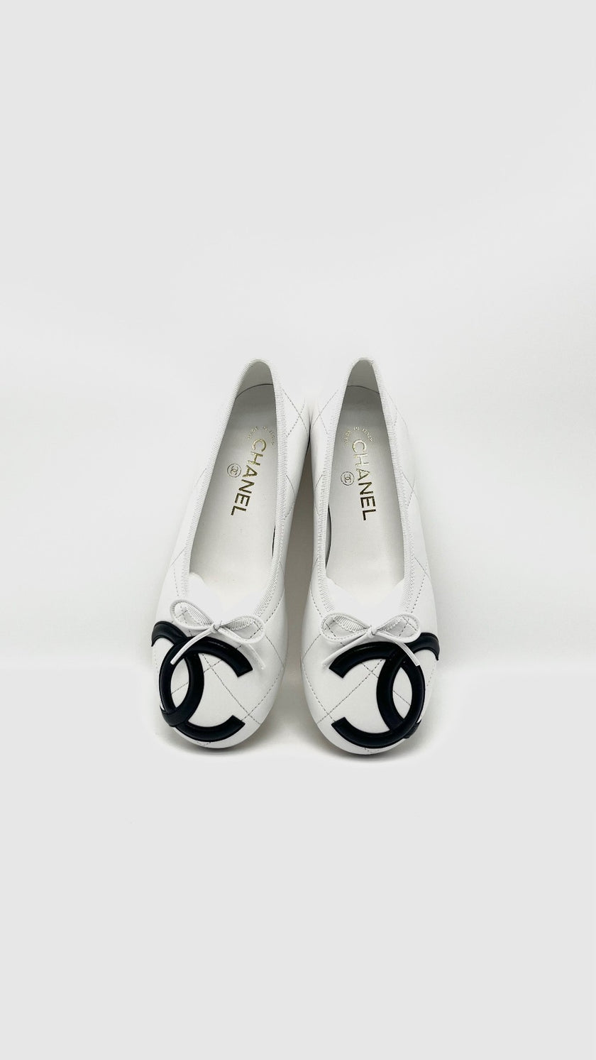 Brand New. Chanel Cambon Ballet Flats White/Black. 37C|16759