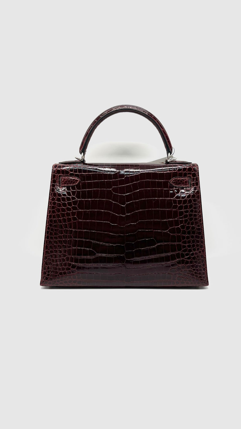 Like New. Hermes Kelly 28 Bordeaux Porosus Croc PHW. H Square 020013|15246