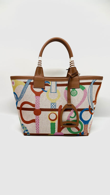 Like New. Hermes Steeple 25 Ecru .BFM002PM|8490