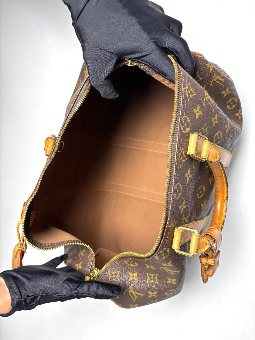 Preowned. LV Keepall 45 Mono. FI1920|11790