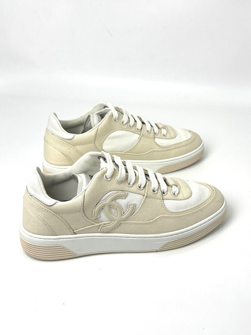 [SALE] Brand New. Chanel Sneakers Beige/White. 37.5|7609