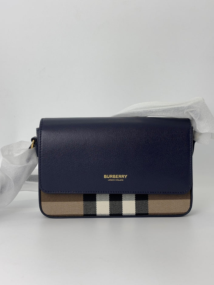 Brand New. Burberry Sling Blue|6310