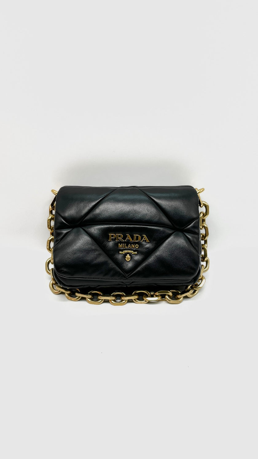 Like New. Prada 1BD292 Nappa Patch Nero Shoulder/Crossbody Bag|11297