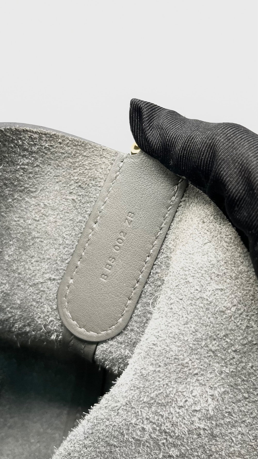 Preowned. Hermes In The Loop 23 Gris Meyer Togo GHW. BBS002ZB|9677
